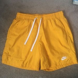 Nike Sportswear Woven Shorts